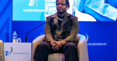 Bruce Melodie yagaragaje uko izina rya Perezida Kagame ryatumye umuziki we wamamara