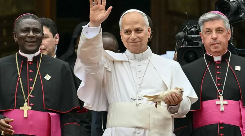 ‘Isi irimo gushwanyaguzwa n’abagome babarirwa ku ntoki’ – Papa i Bamenda