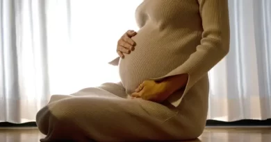 Burya abagore ntibakwiye kubyara bagaramye kandi hambere si ko babyaraga, dore uko byahinduwe n’abagabo