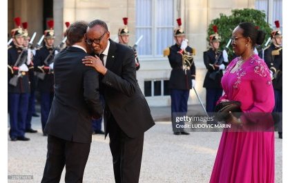 Perezida Macron yakiriye Kagame na Madamu Jeannette Kagame mu musangiro (Amafoto)
