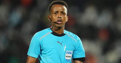 Umunya-Somalia wangiwe kwinjira muri Amerika yashumbushijwe gusifura umukino wa PSG