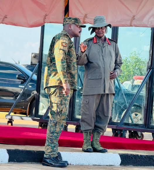 Museveni yasabye ko umuhungu we ari we wazamusimbura ku butegetsi