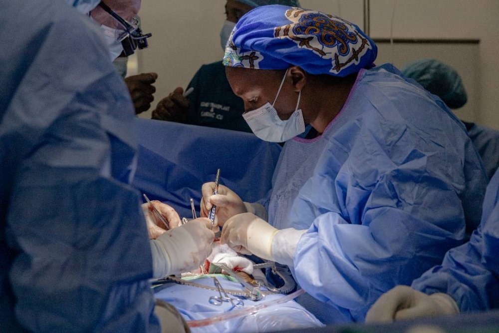 Gusimbuza umwijima bigiye gutangira mu Rwanda